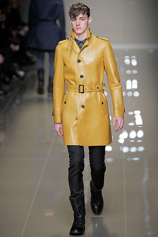 Burberry Prorsum / - 2010-2011